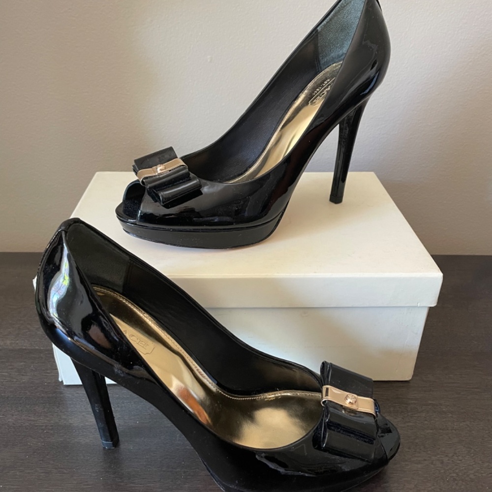 Coach heels - Picture 2 of 4